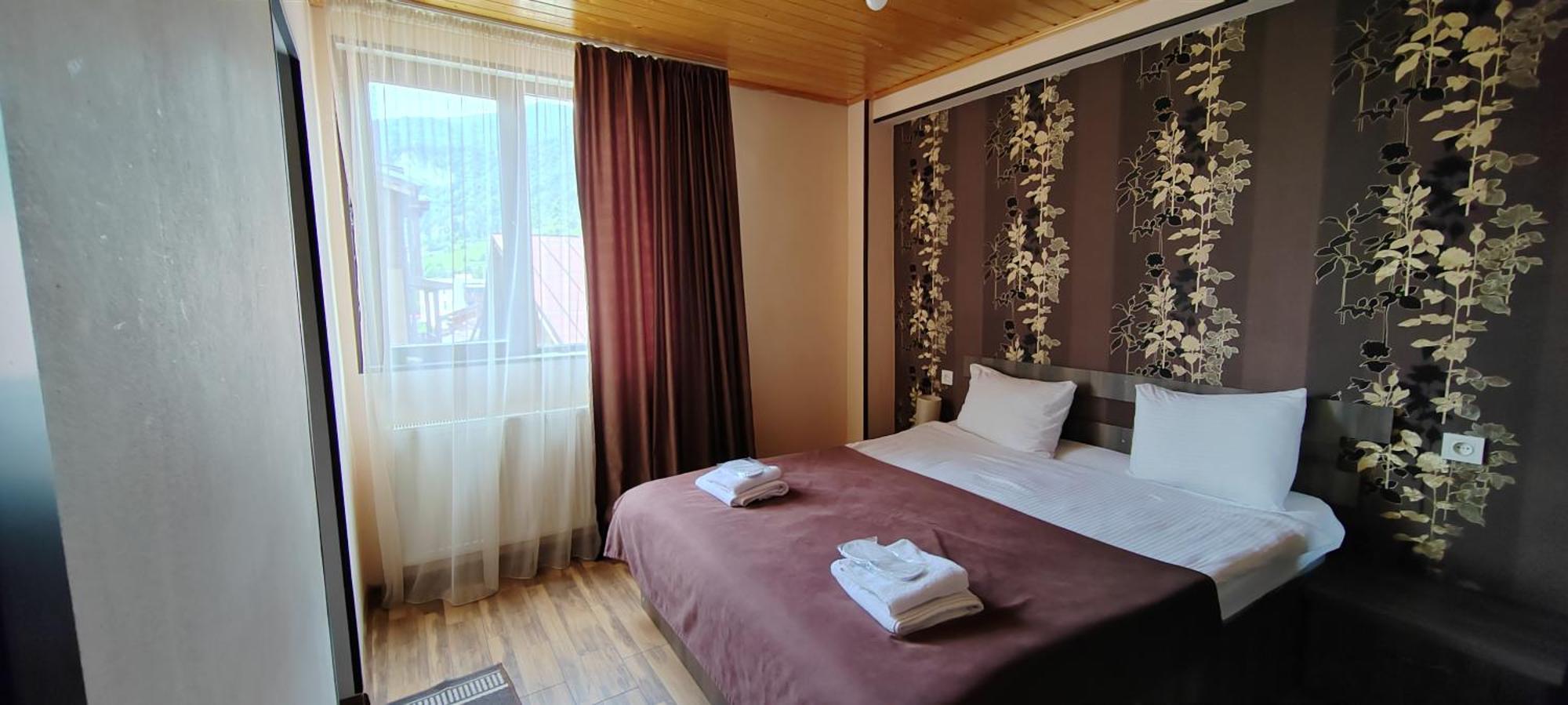 Hotel Svanseti Mestia Esterno foto