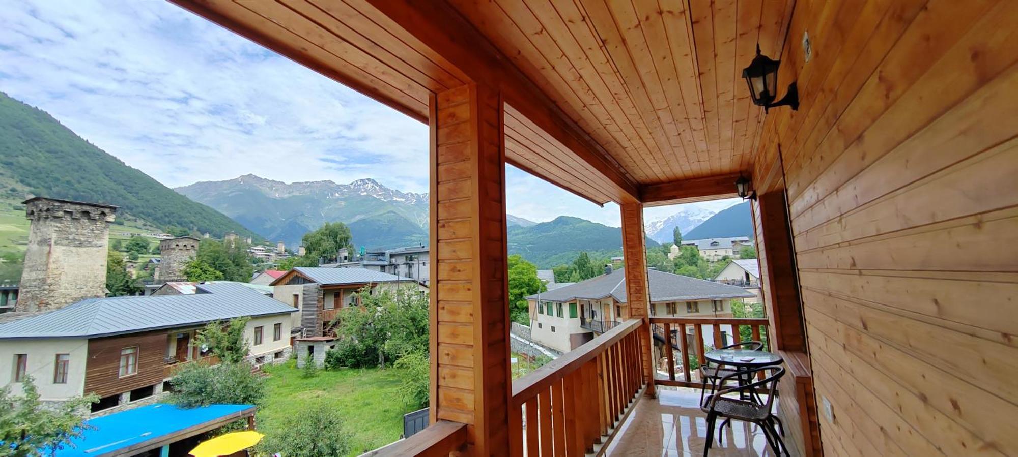 Hotel Svanseti Mestia Esterno foto
