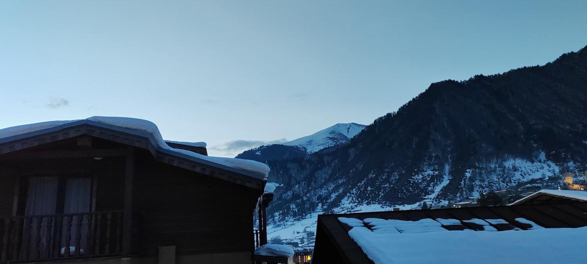 Hotel Svanseti Mestia Esterno foto